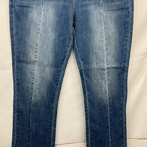 EVIDNT LA Tangier Step Hem Straight stretch Jeans with step hem NWT - Picture 6 of 15